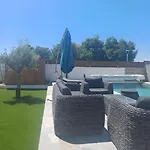 Mi Casa Es Su Casa